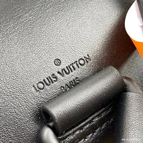 AAA Replica Ru LOUIS BACKPACK VUITTON 0613